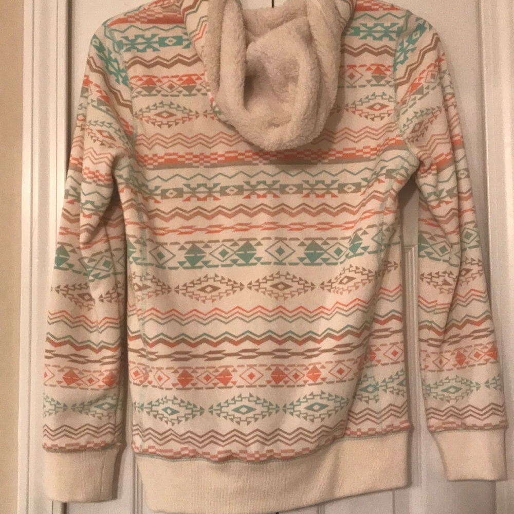 Nollie Multicolor Aztec Patterned Blazer - Picture 4 of 7